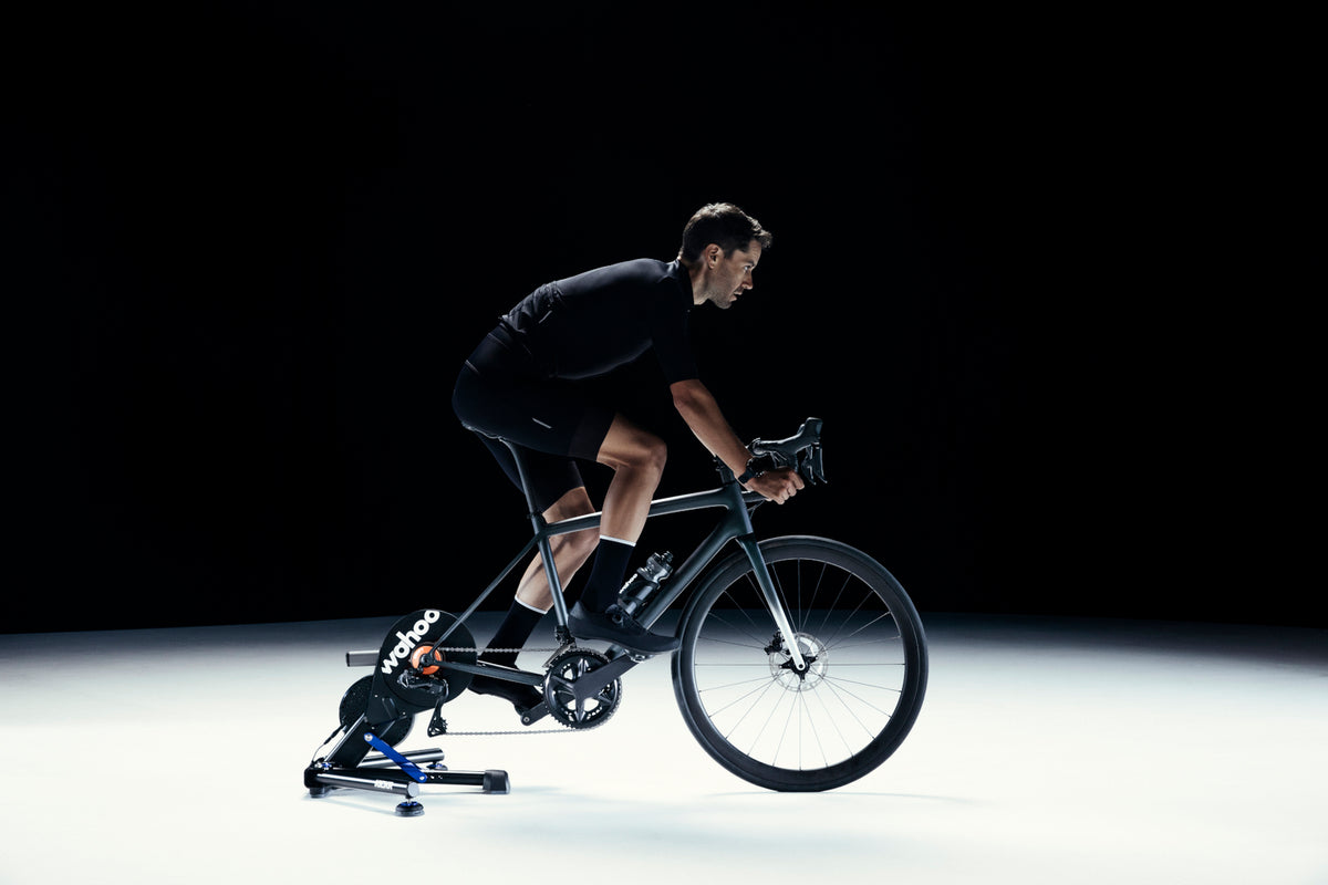 Wahoo KICKR V6 Smart Trainer (+ZWIFT Cog & Click)