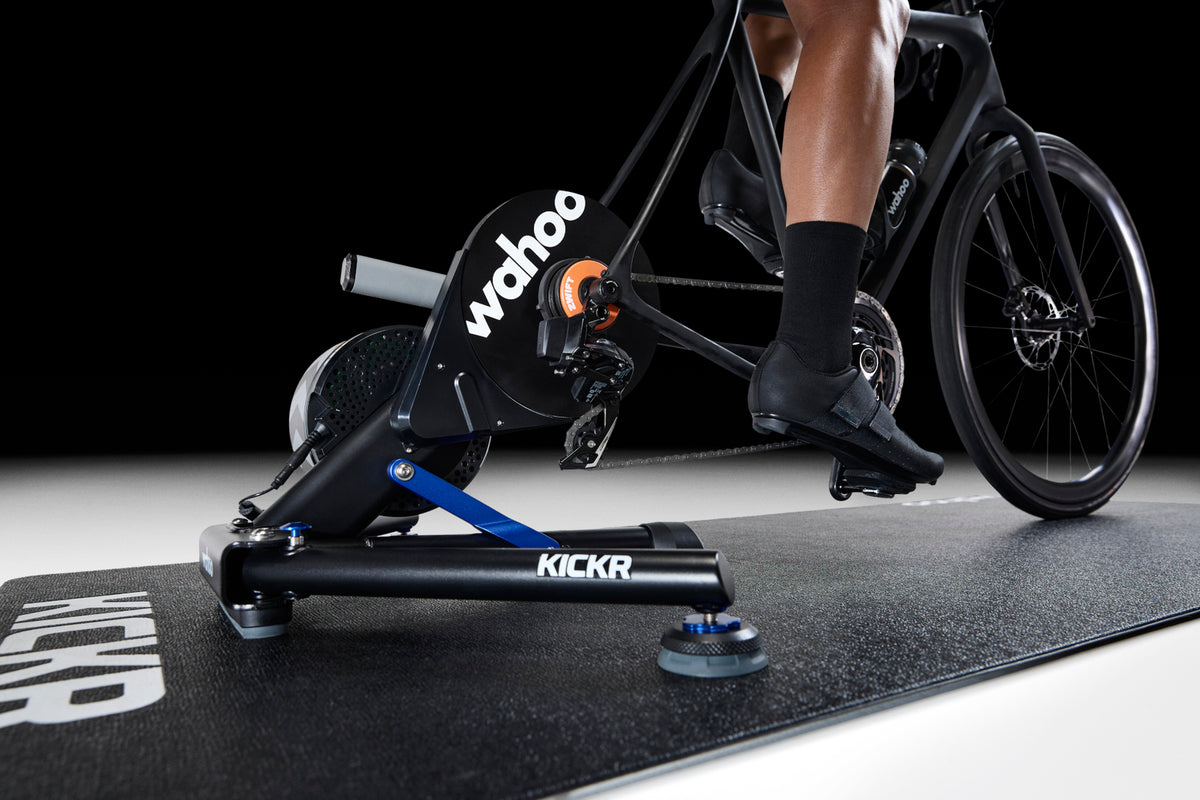 Wahoo KICKR V6 Smart Trainer (+ZWIFT Cog & Click)